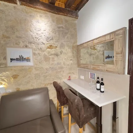 Apartment Charles V Flat Ground Floor